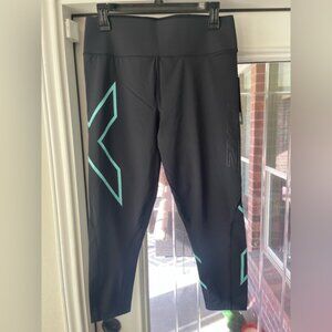 2XU Black and Teal Leggings
